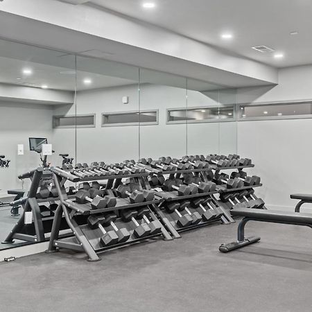 Apartamento Skyline View, Pool, Gym, Balcony'S, Walk To Bway! Nashville Exterior foto